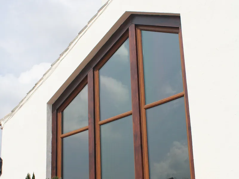 Bow Windows — Gallery Grove Park